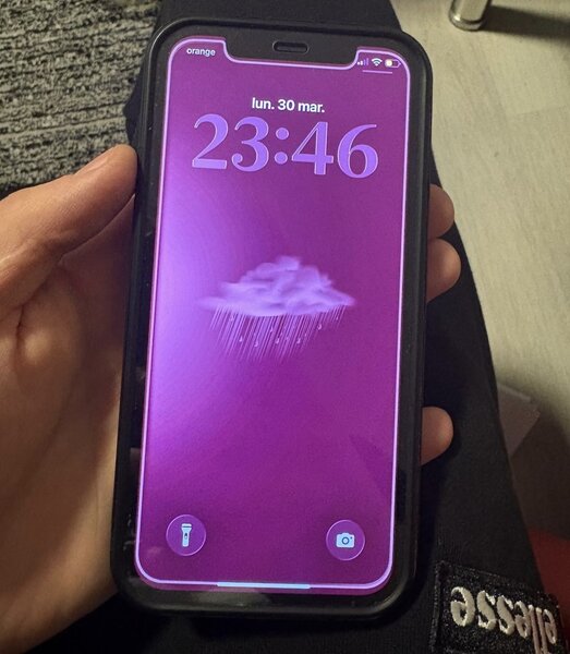 Vand iPhone 12, 128GB, in stare buna de functionare